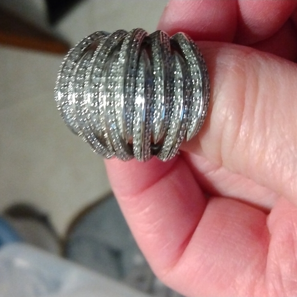 Stamped .925 Diamond Ring    11.5 Grams - Picture 3 of 3